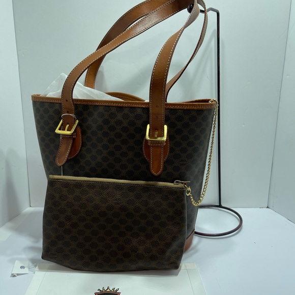 Celine Bag( shoulder/ Handbag with extra  small pouch. - Picture 1 of 15